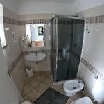La Caravella Hotel *