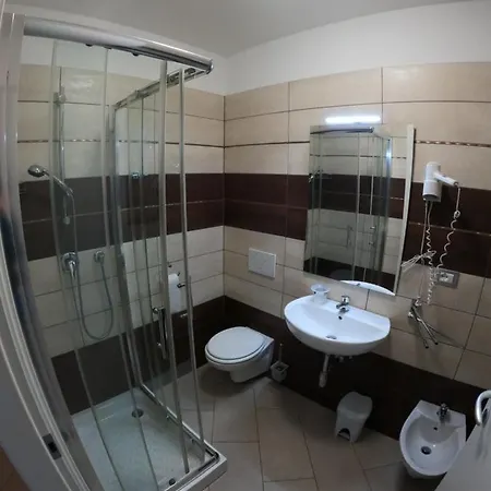 La Caravella Hotell *