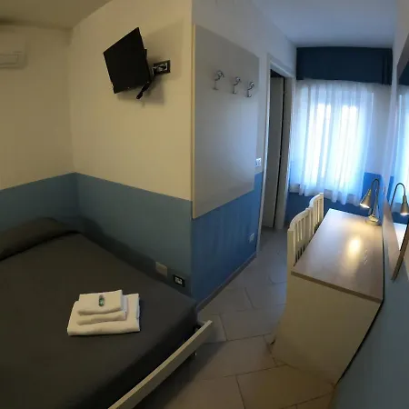 La Caravella Hotel *